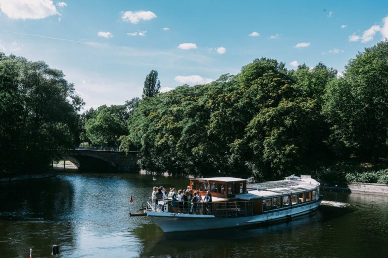 Salonschiff Philippa